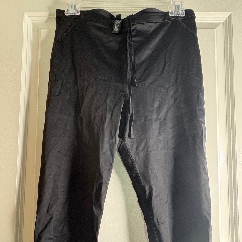 Skims Nike Collaboration Capri Length Leggings